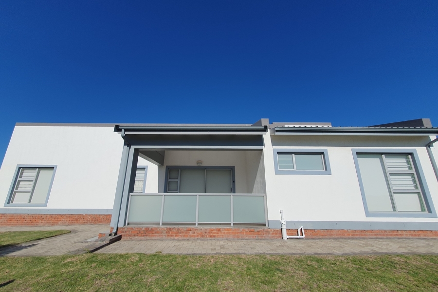 2 Bedroom Property for Sale in Paradise Beach Eastern Cape